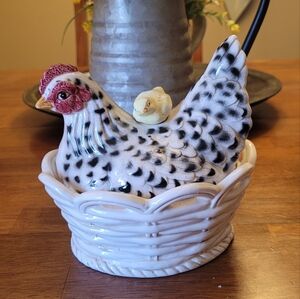 FITZ & FLOYD Nesting Chicken Candy Dish